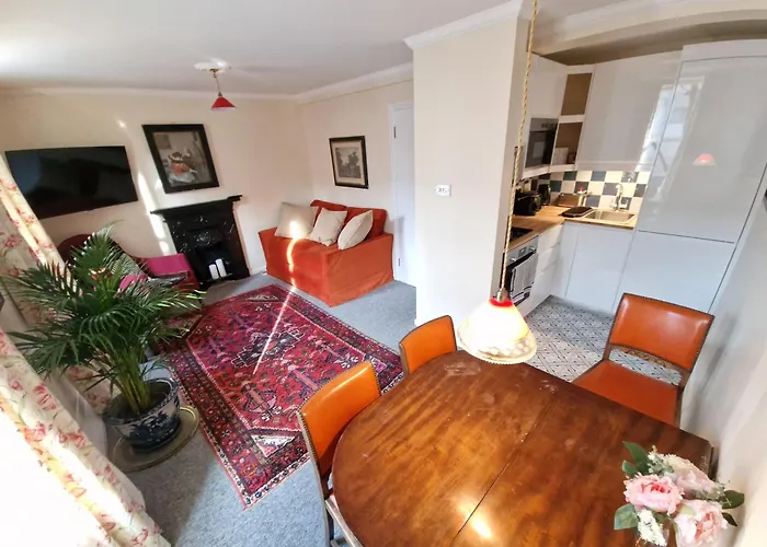 Charming Apartment Near Kings Cross